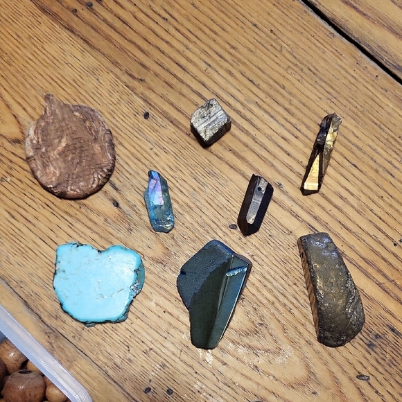 Jewelry making supplies. - Picture 8 of 12